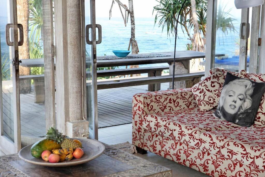 Villa Lumba Lumba - Oceanfront&Spectacular View! Lembongan Exterior foto