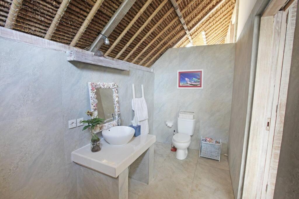 Villa Lumba Lumba - Oceanfront&Spectacular View! Lembongan Exterior foto