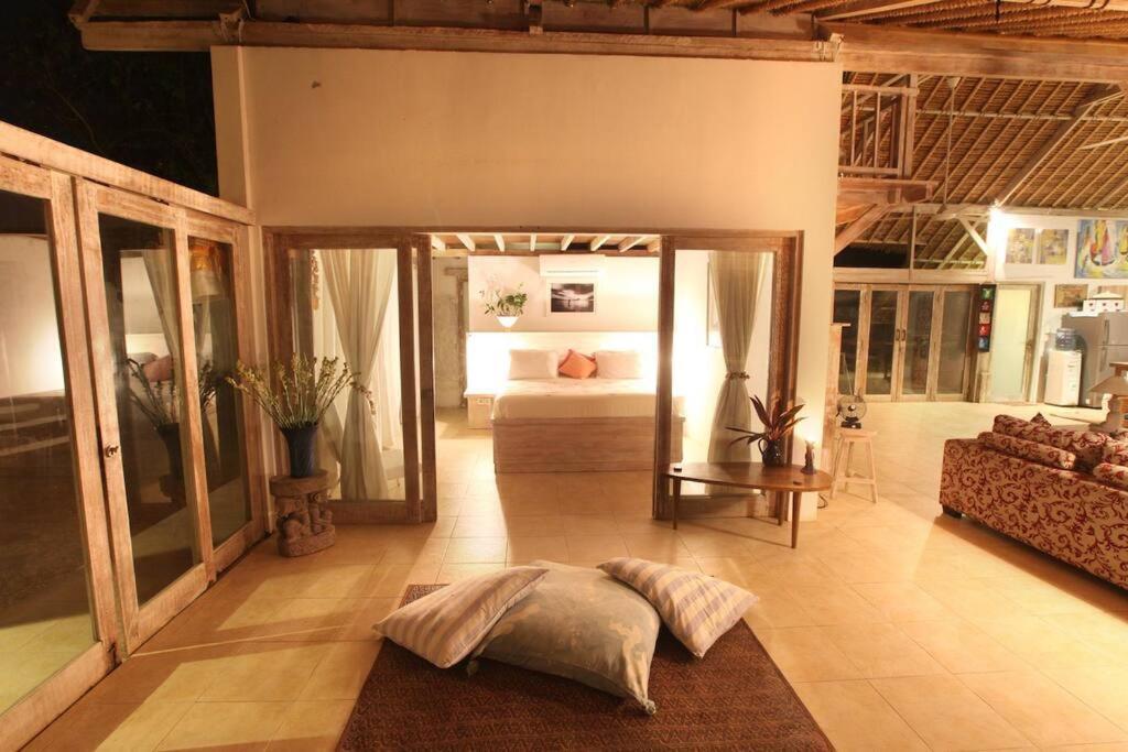Villa Lumba Lumba - Oceanfront&Spectacular View! Lembongan Exterior foto